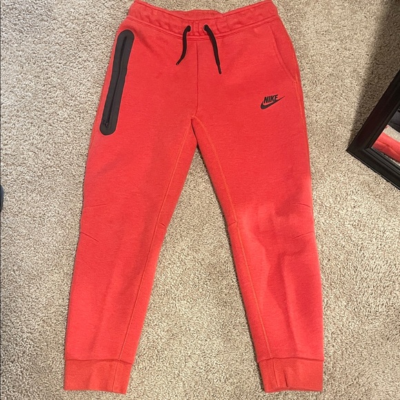 Nike Kids Bright Red Sweatpants - Picture 1 of 6